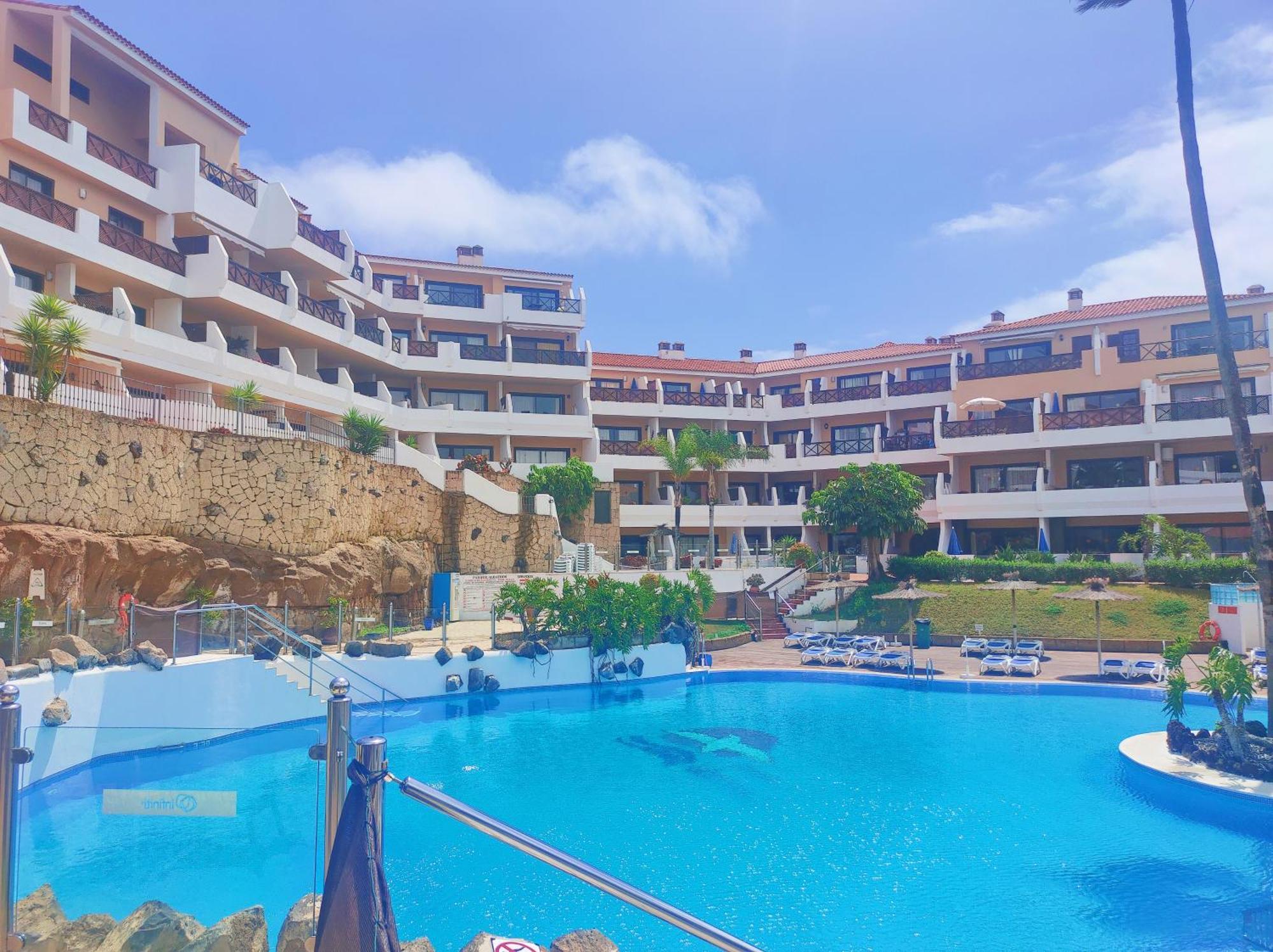 Moderno Y Luminoso Atico Con Vistas Y Piscina Apartment San Miguel de Abona Exterior photo